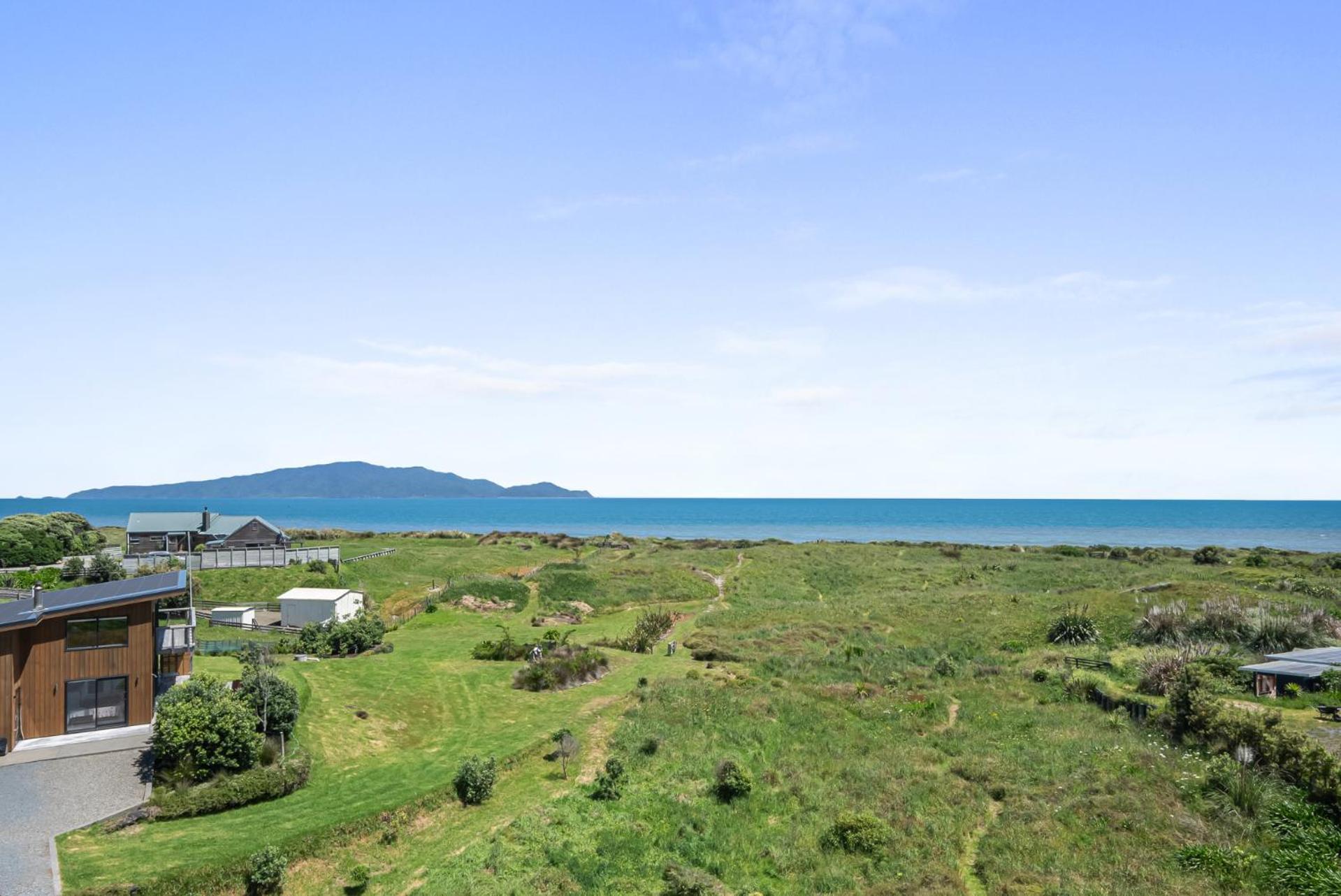 Sunset Over Kapiti - Waikanae Holiday Home Esterno foto